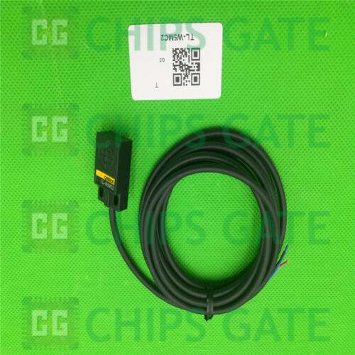 TL-W5MC2 TLW5MC2 Omron proximity switch