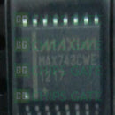 MAX743CWE+
